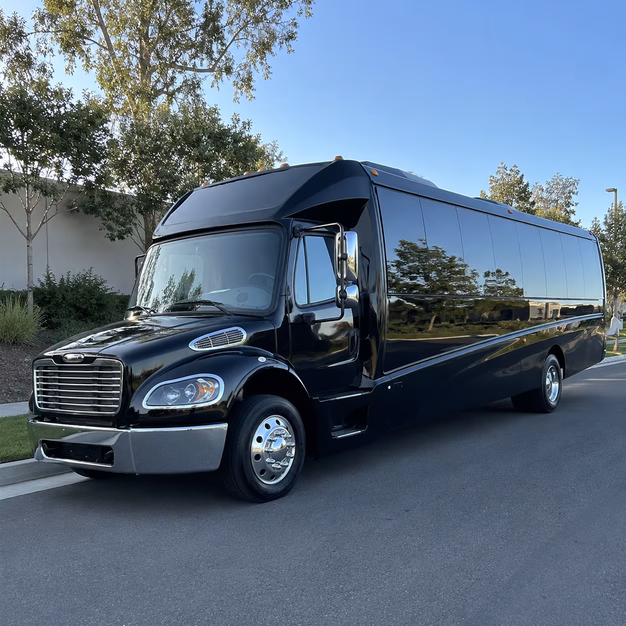 15-35 Passenger Minibus