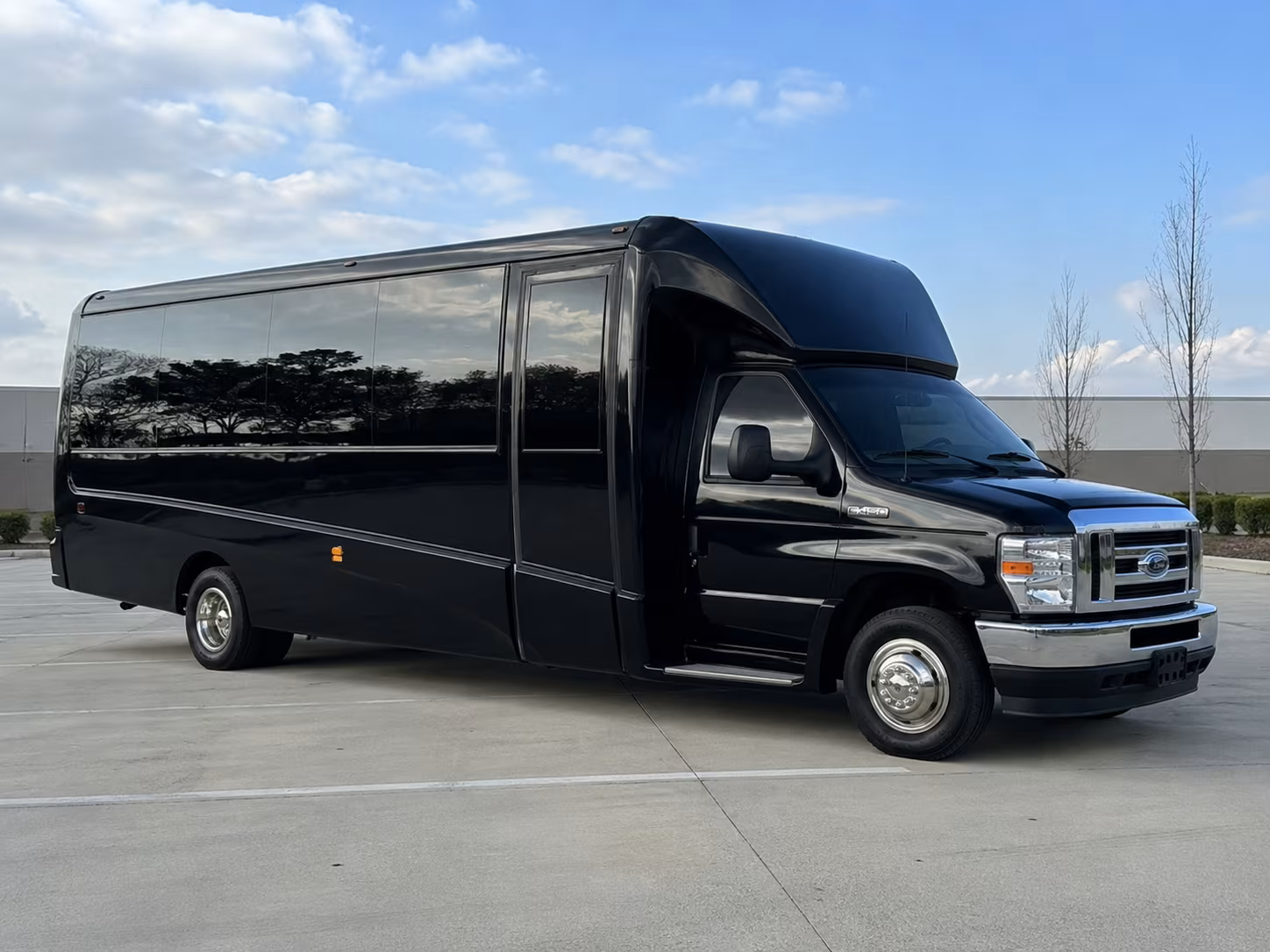 Honolulu Airport Shuttle & Transportation group transportation
