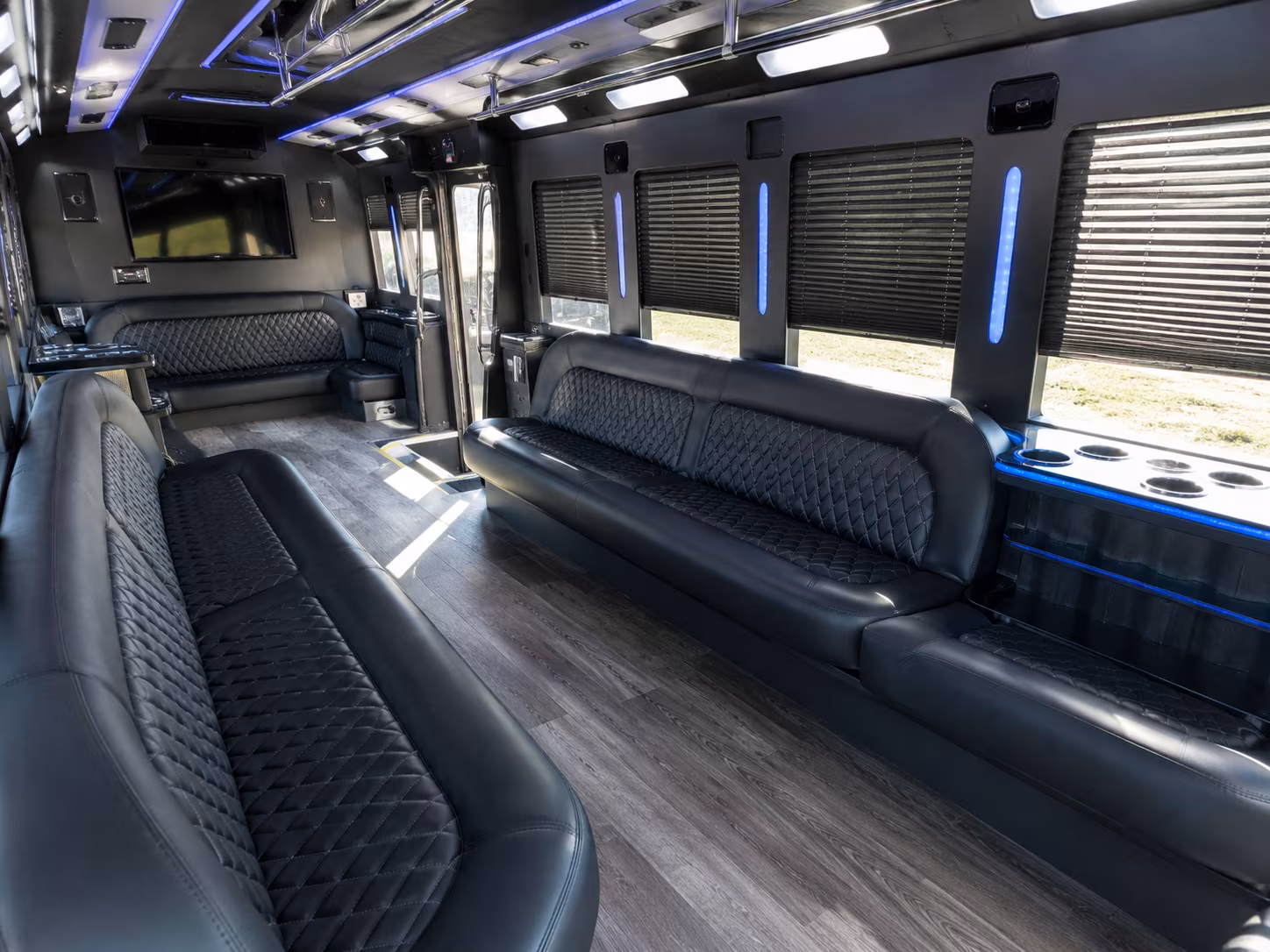 Honolulu Bachelor & Bachelorette Transportation group transportation