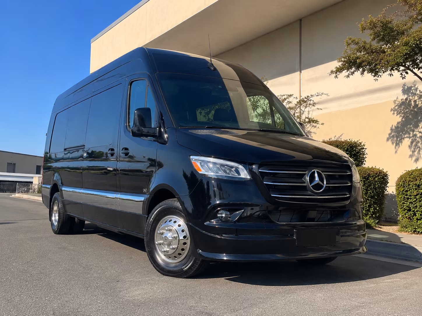 Pearl City Wedding Transportation & Shuttle Service