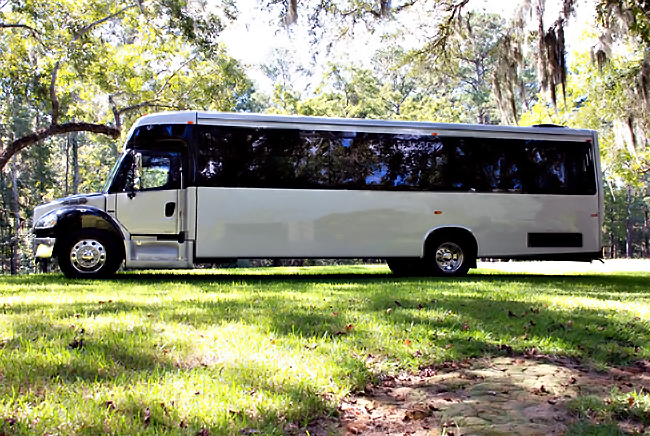 Honolulu 40 Person Shuttle Bus