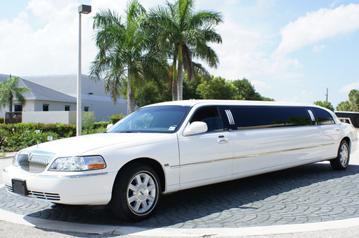 Honolulu 8 Passenger Limo